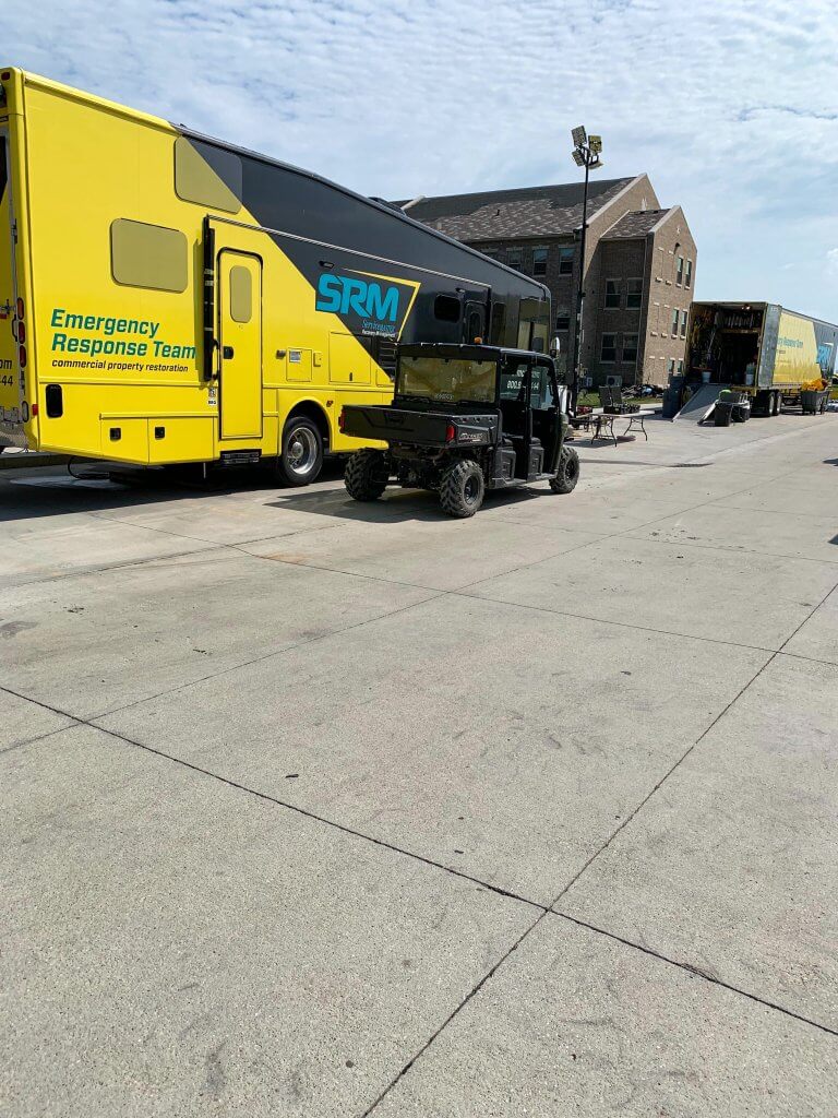 ServicEMaster Truck