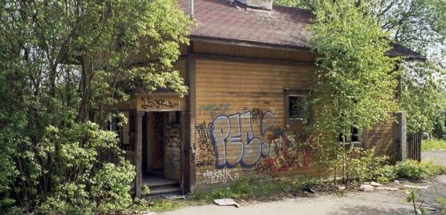 Graffiti covered building